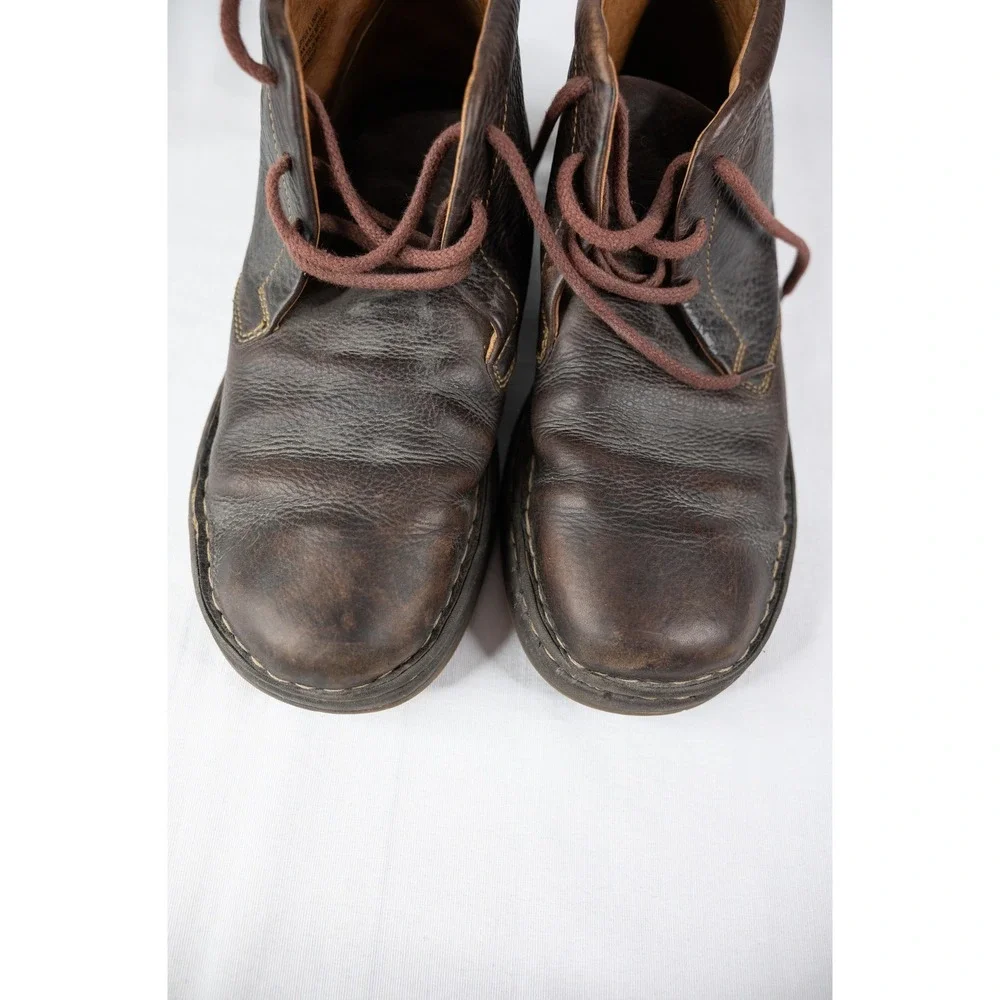 Born Chukka Boots Mens 10 Brown Good Leather Lace Up Ankle M6021 casual